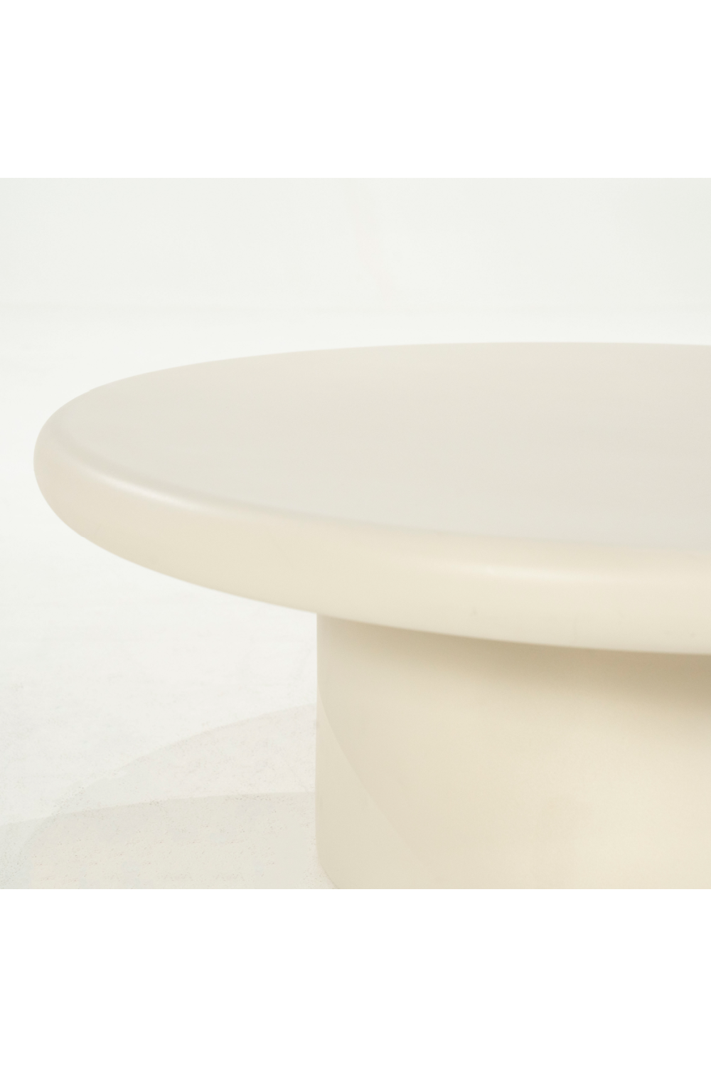 Table basse ronde blanche