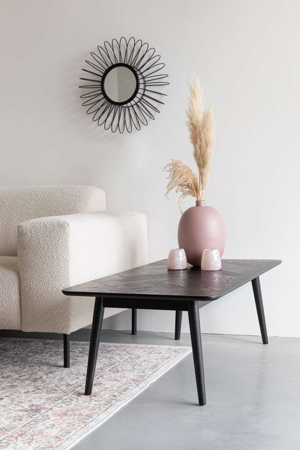 Table basse rectangulaire en bois