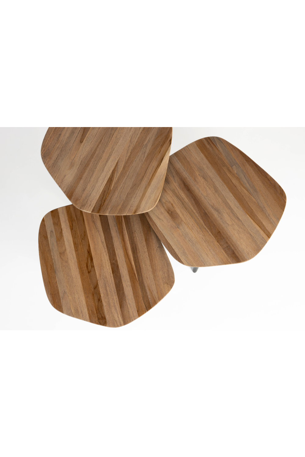 Ensemble de 3 tables basses modernes en teck