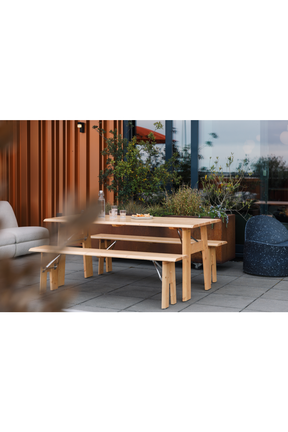 Table basse d'extérieur pliable