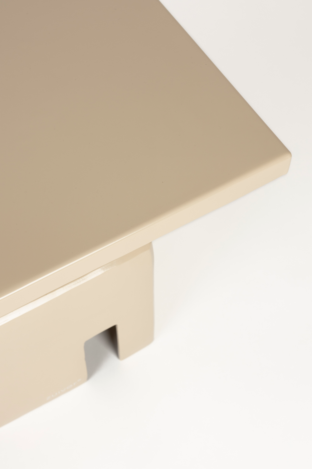 Table d'appoint carrée en fer